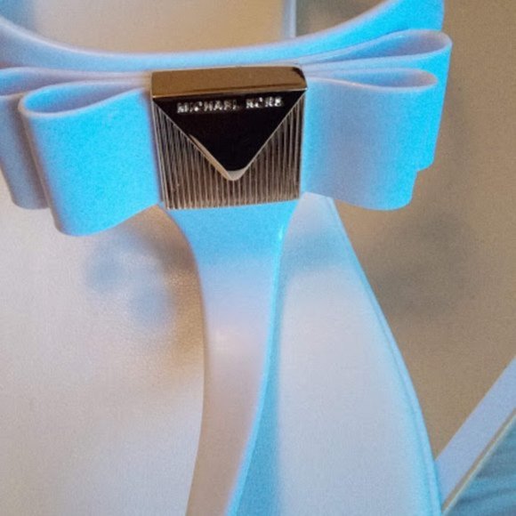 New In Box Michael Kors Jelly Plate White Thong Sandals Slip-Ons Slippers US 9M - Picture 11 of 17